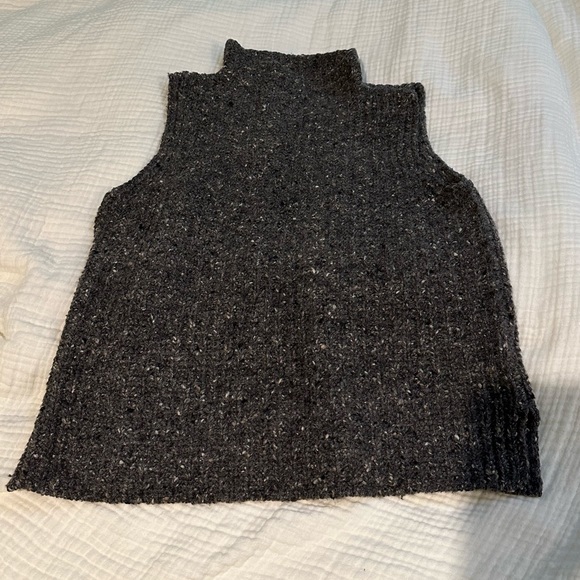 Madewell sweater vest - Picture 1 of 3